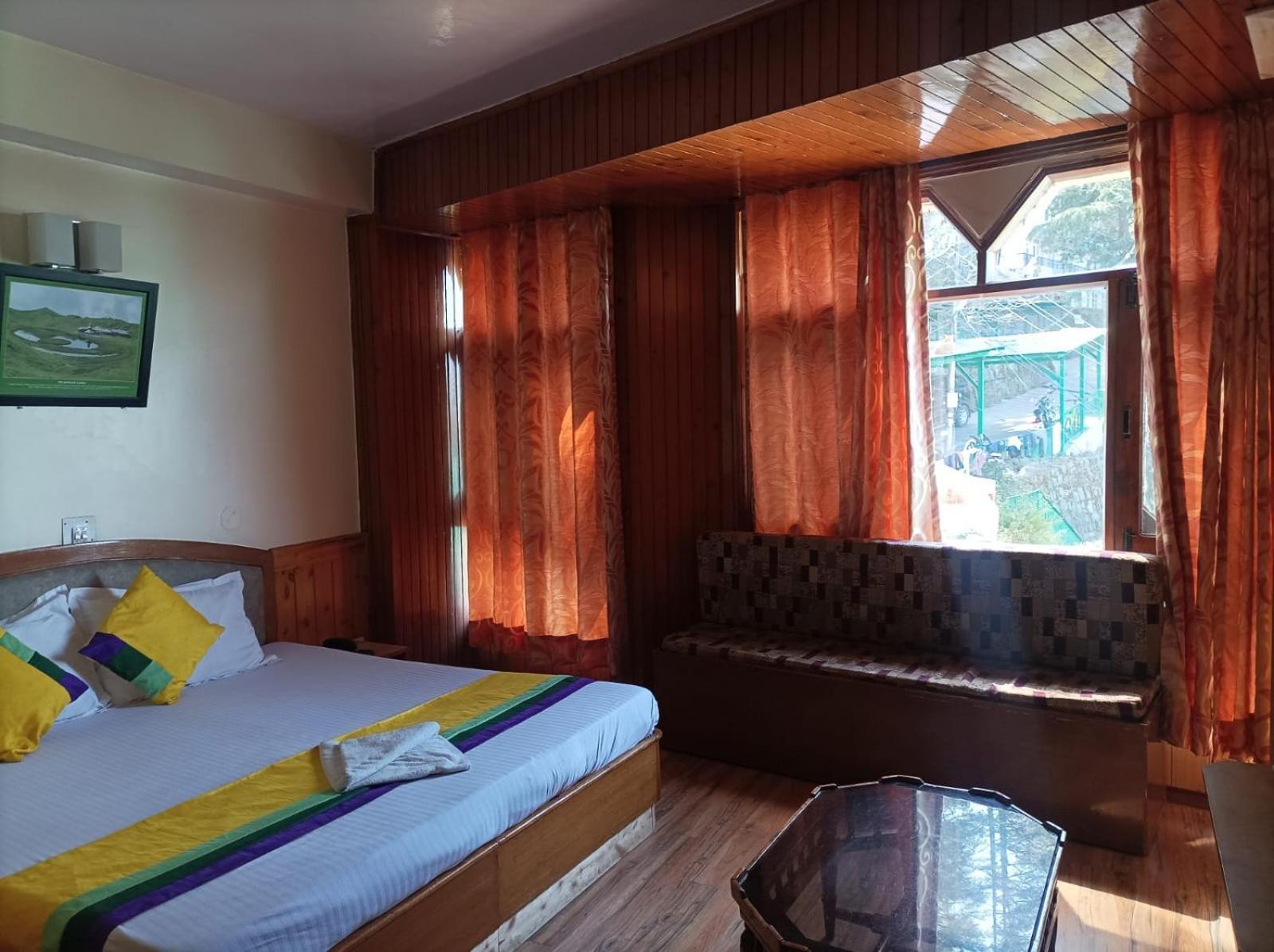 Hotel Rajat Chhota Simla Exteriör bild